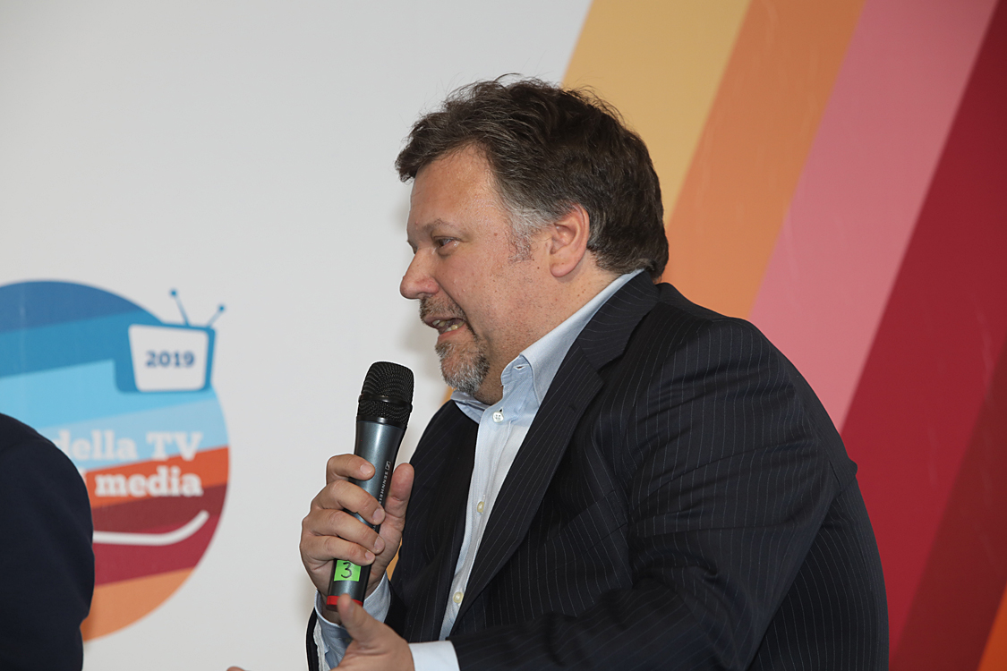 Festival della TV e dei Nuovi Media 2019_170.jpg - Road to Tokyo 2020: Eurosport e l’esperienza olimpica Cosa significa partecipare a una Olimpiade? E magari vincere una medaglia d’oro?  Alcuni tra i grandi atleti azzurri, tra cui la portabandiera di PyeongChang 2018 Arianna Fontana, raccontano le loro sfide, le loro emozioni e i loro successi a cinque cerchi.  E per Eurosport, broadcaster ufficiale delle prossime tre Olimpiadi, la sfida di portare nelle case degli italiani un’esperienza mai vista prima.